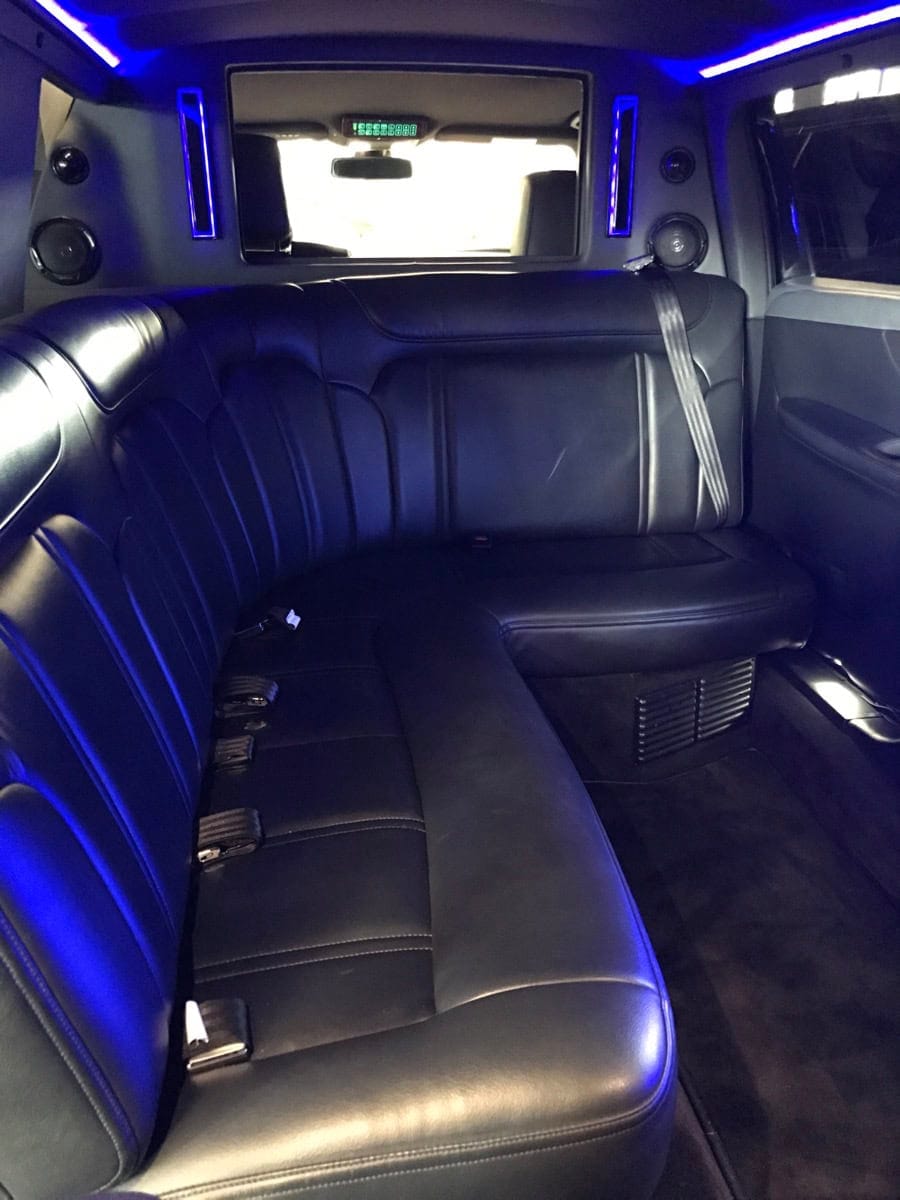 Lincoln MKT Limo