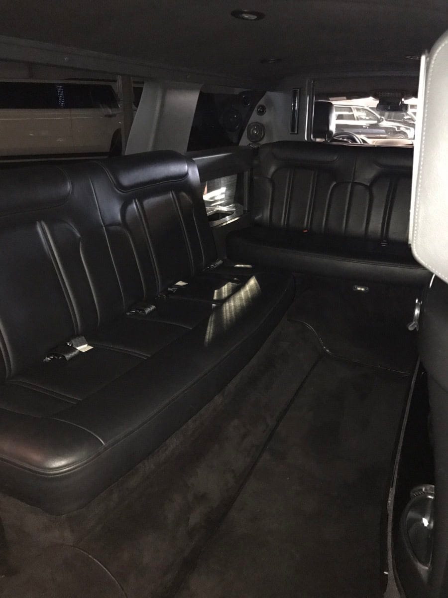 Lincoln MKT Limo