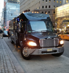 Choosing the Perfect Party Bus