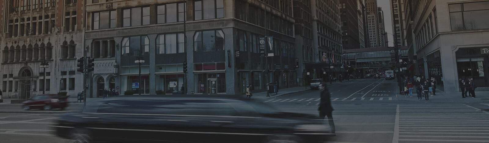 Airport car service NJ - Moonlight Limo professional airport transfers EWR JFK LGA