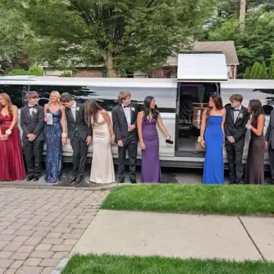 Prom Limo Rental Bergen County with Escalade Limo